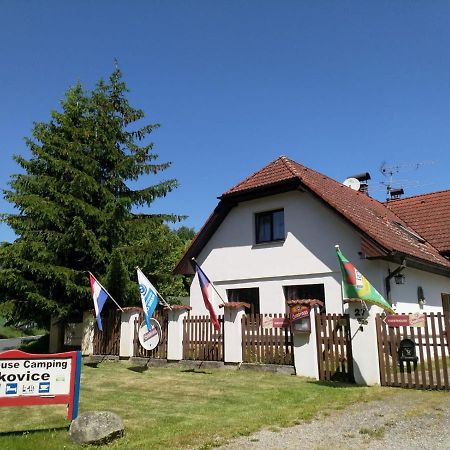 Camping & Guest House Pliskovice Mirovice Extérieur photo