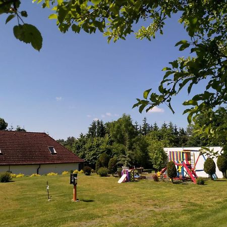 Camping & Guest House Pliskovice Mirovice Extérieur photo