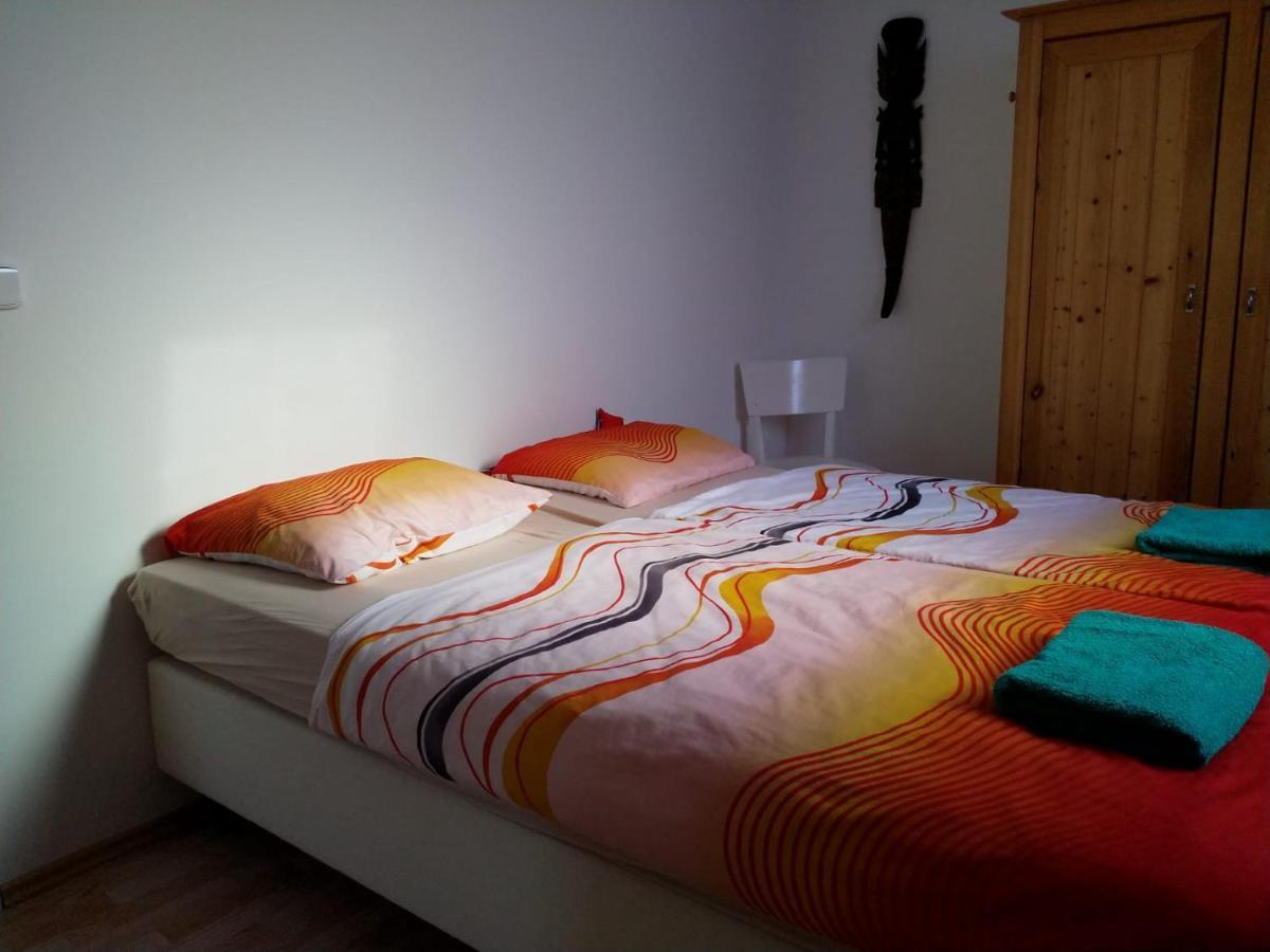 Camping & Guest House Pliskovice Mirovice Extérieur photo