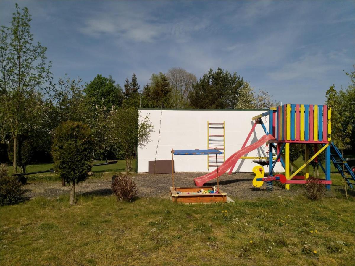Camping & Guest House Pliskovice Mirovice Extérieur photo